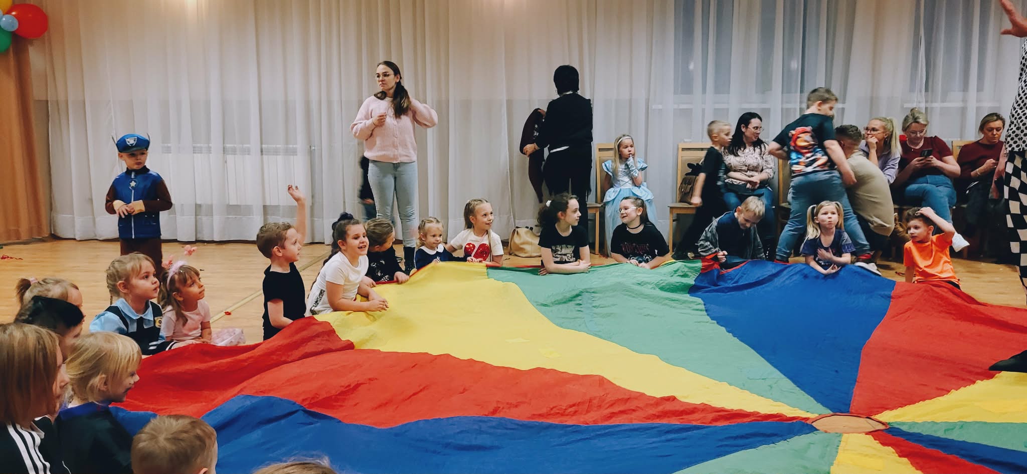 KGW Blizanówek dzieciom i Basi z Jarantowa